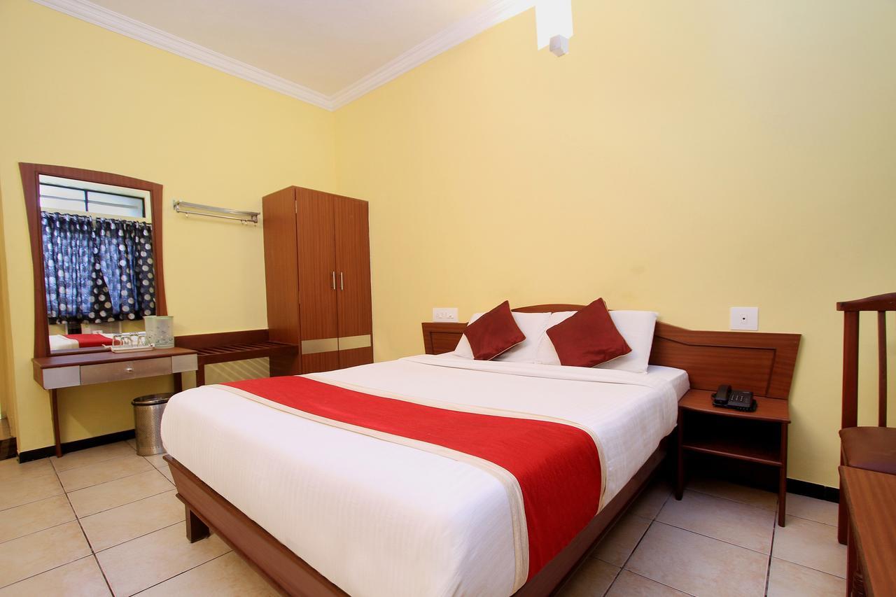 Hotel Kudla Rasaprakash Mangalore Exteriör bild