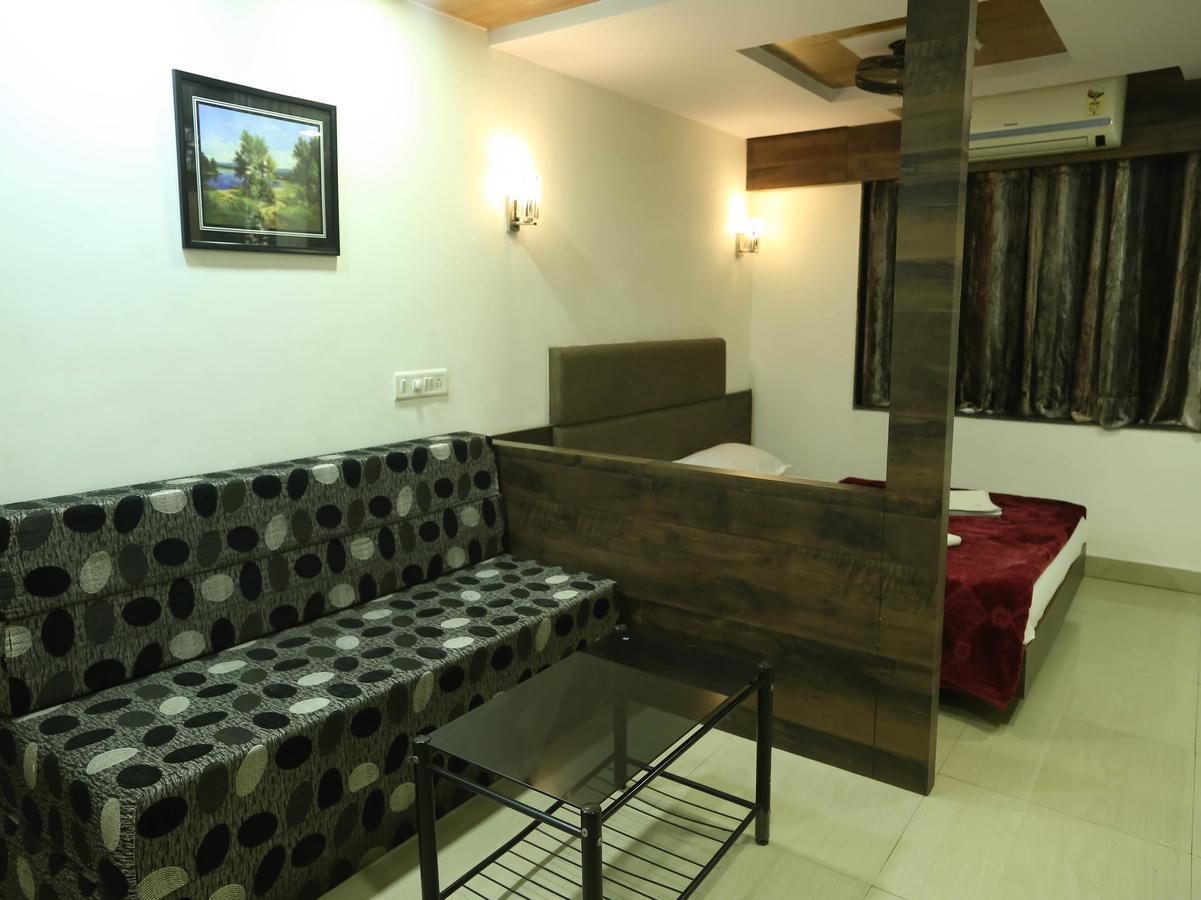 Hotel Kudla Rasaprakash Mangalore Exteriör bild
