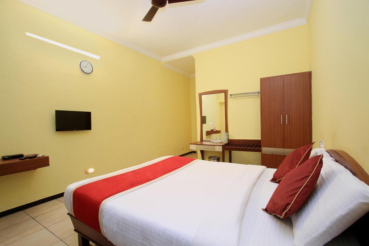 Hotel Kudla Rasaprakash Mangalore Exteriör bild